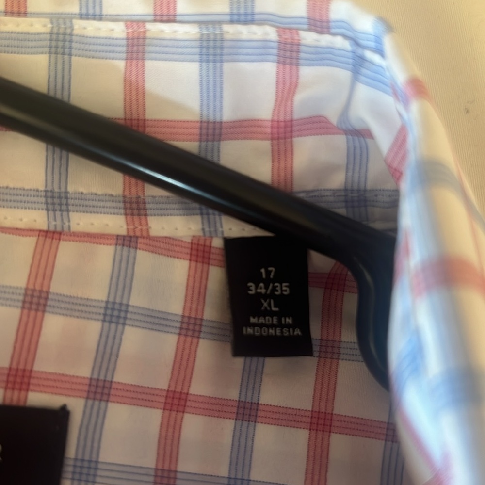 Shirt - Picture 6 of 6
